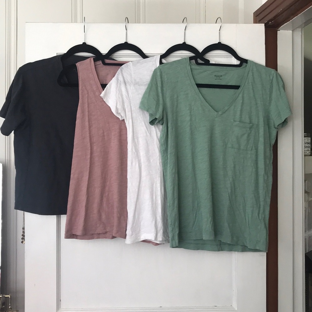 Bundle of tees